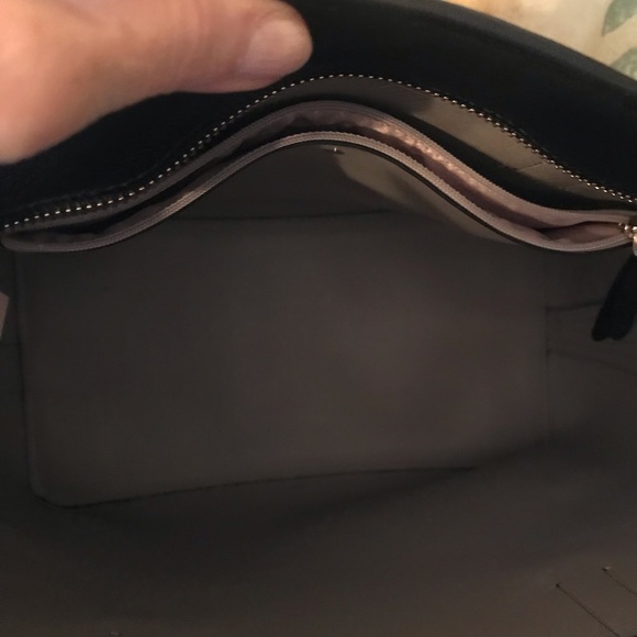 KATE SPADE NWOT SAFFIANO LEATHER LEATHER LINED BAG - Picture 6 of 17